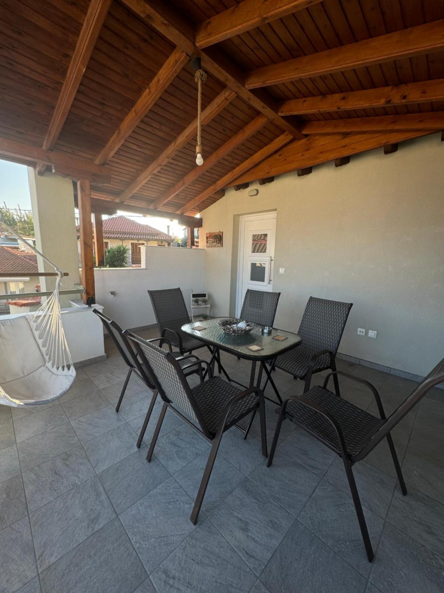 Private Modern Apartment ネア・ローダ エクステリア 写真
