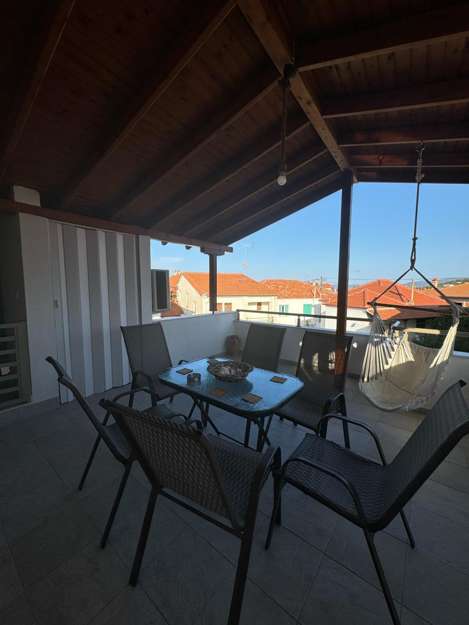 Private Modern Apartment ネア・ローダ エクステリア 写真